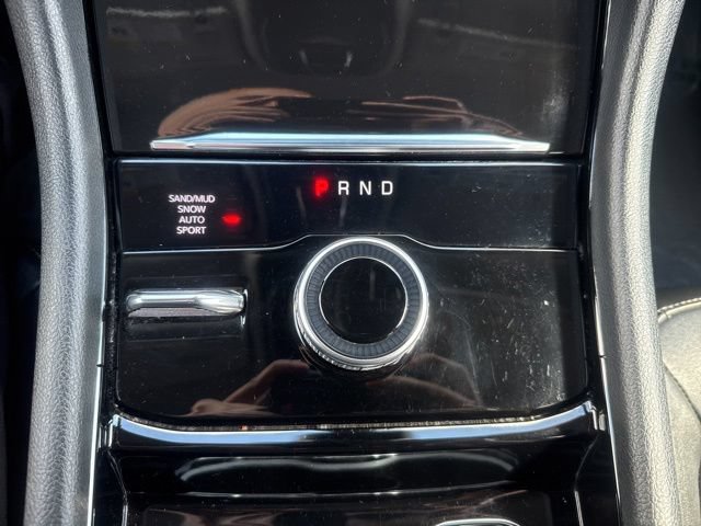 Certified 2022 Jeep Grand Cherokee L Limited AWD/4WD image 22