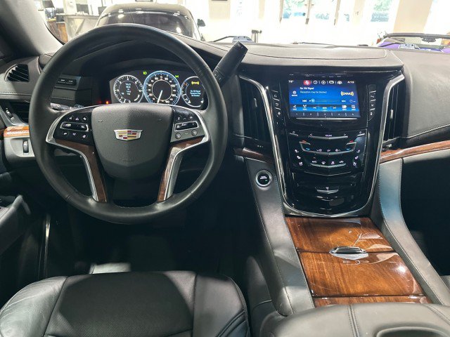 Used 2015 Cadillac Escalade Premium AWD/4WD image 45