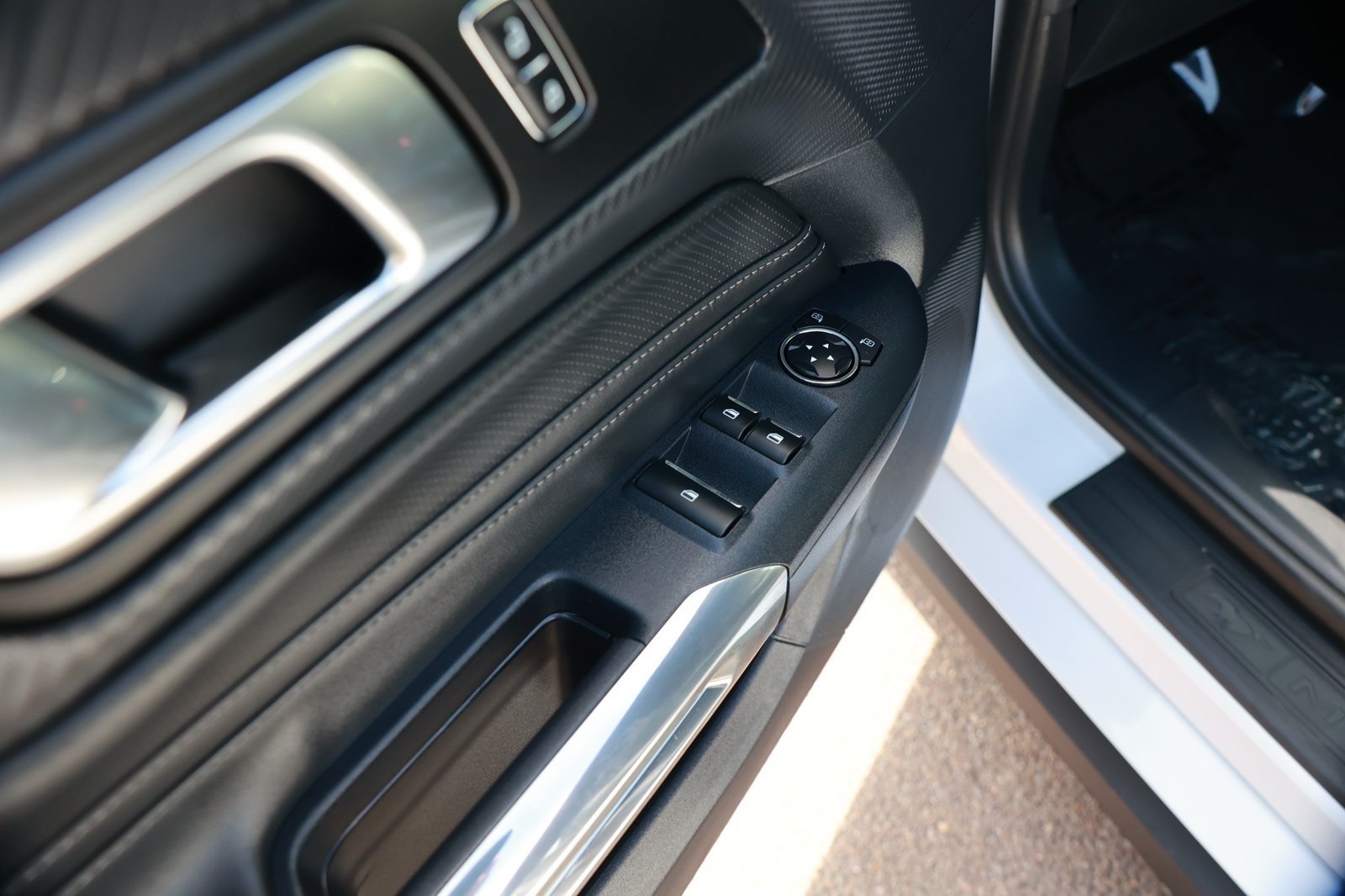 Used 2026 Ford Mustang Premium w/ Anti-Theft Package RWD image 16