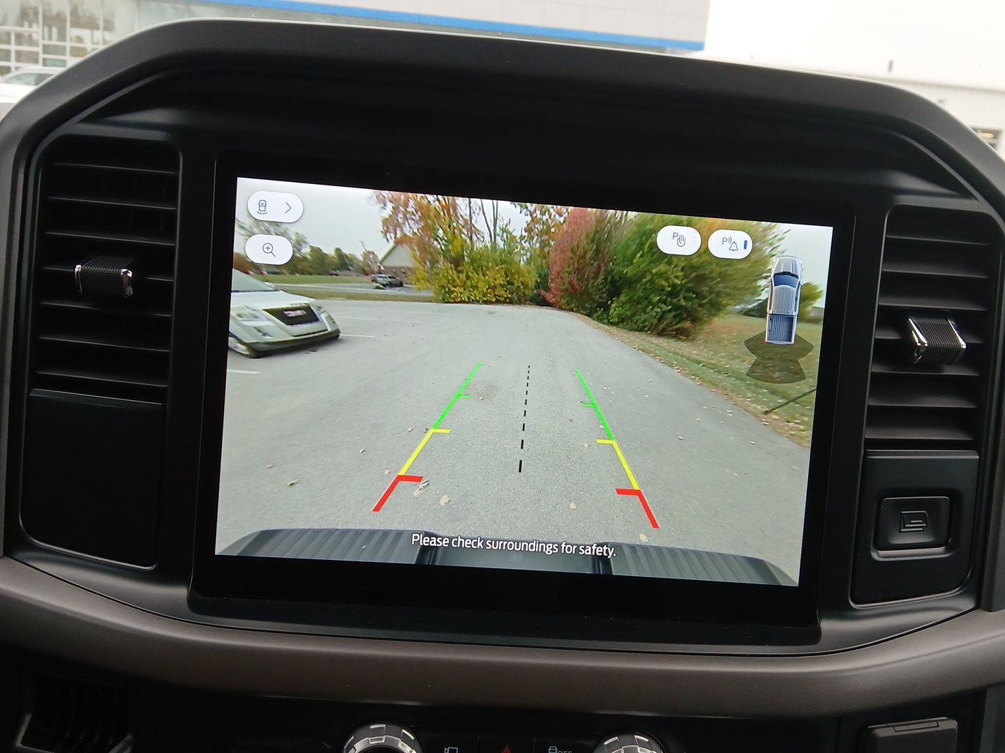 Used 2025 Ford F150 XLT w/ Equipment Group 301A Standard image 18