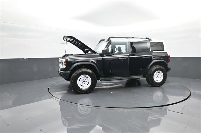 New 2025 Ford Bronco Heritage Edition image 40