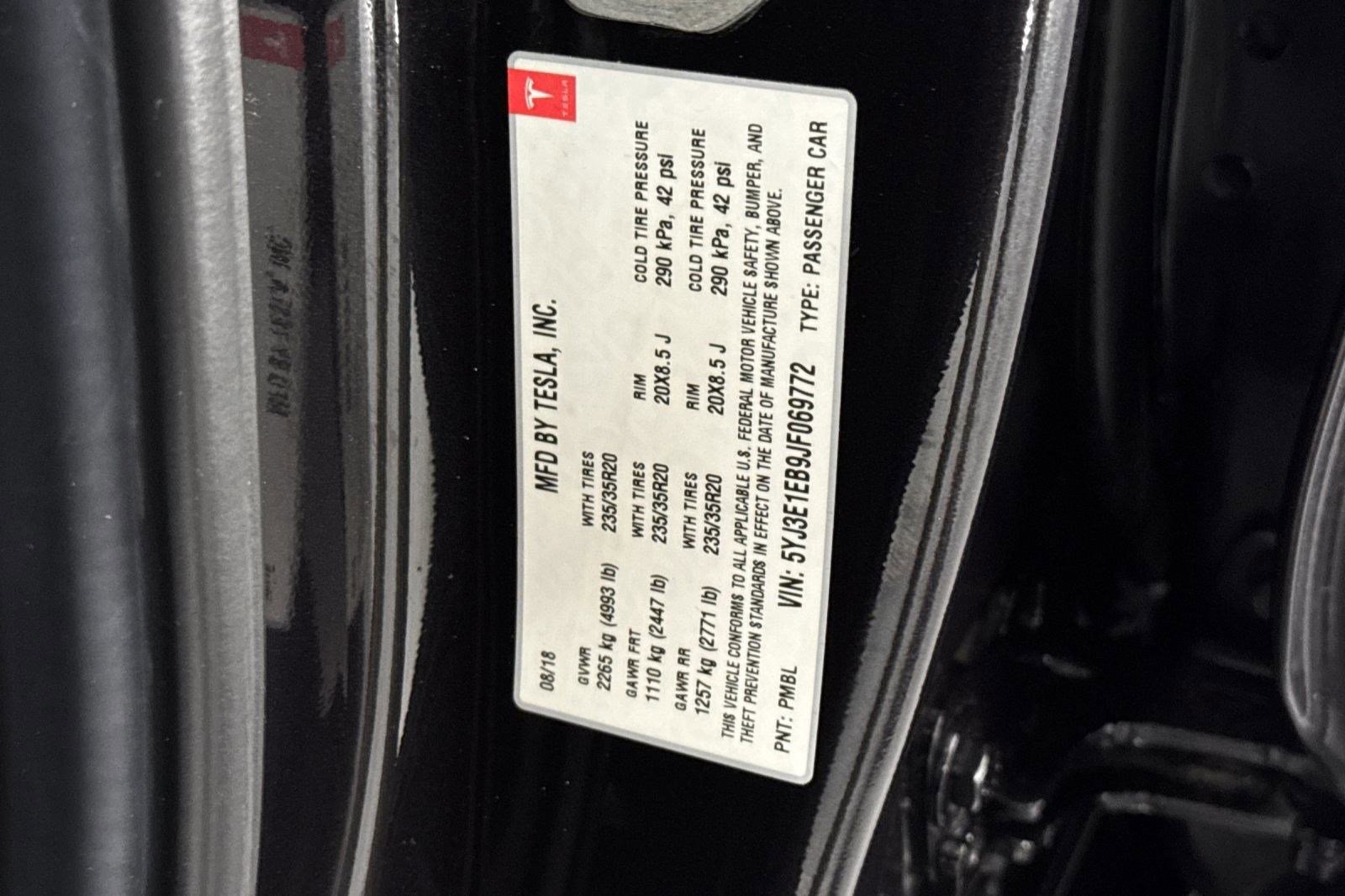 Used 2018 Tesla Model 3 Performance image 17