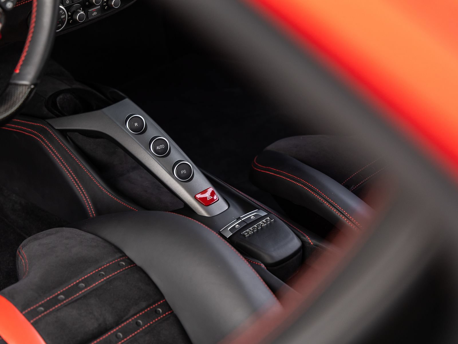 Used 2017 Ferrari 488 GTB RWD image 36