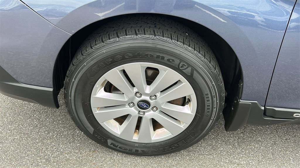 Used 2017 Subaru Outback 2.5i Premium AWD/4WD image 9