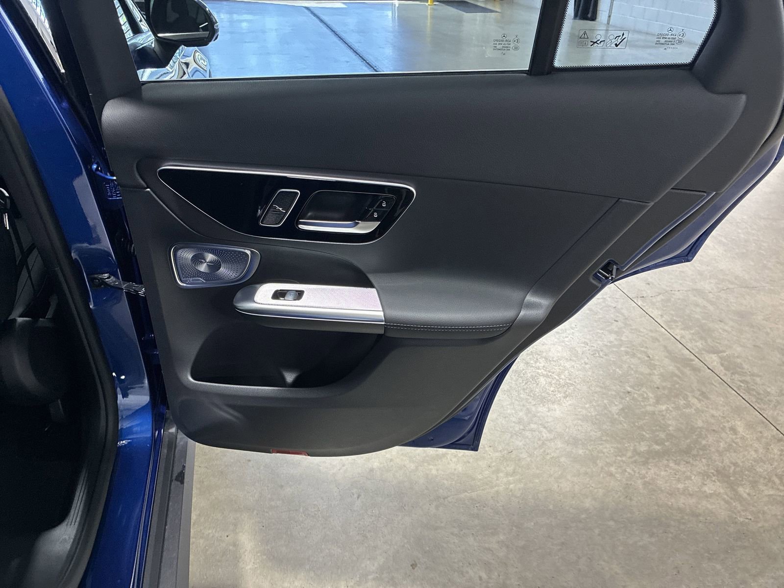 New 2025 Mercedes-Benz GLC 300 4MATIC image 21