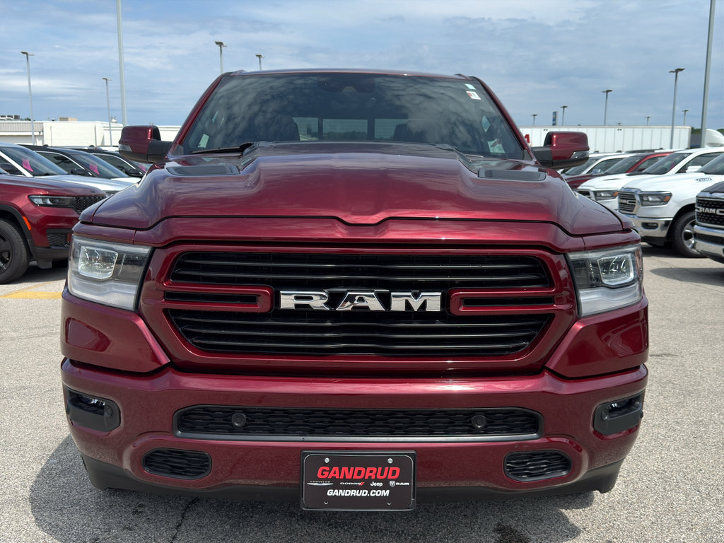 Used 2023 RAM 1500 Laramie AWD/4WD image 3