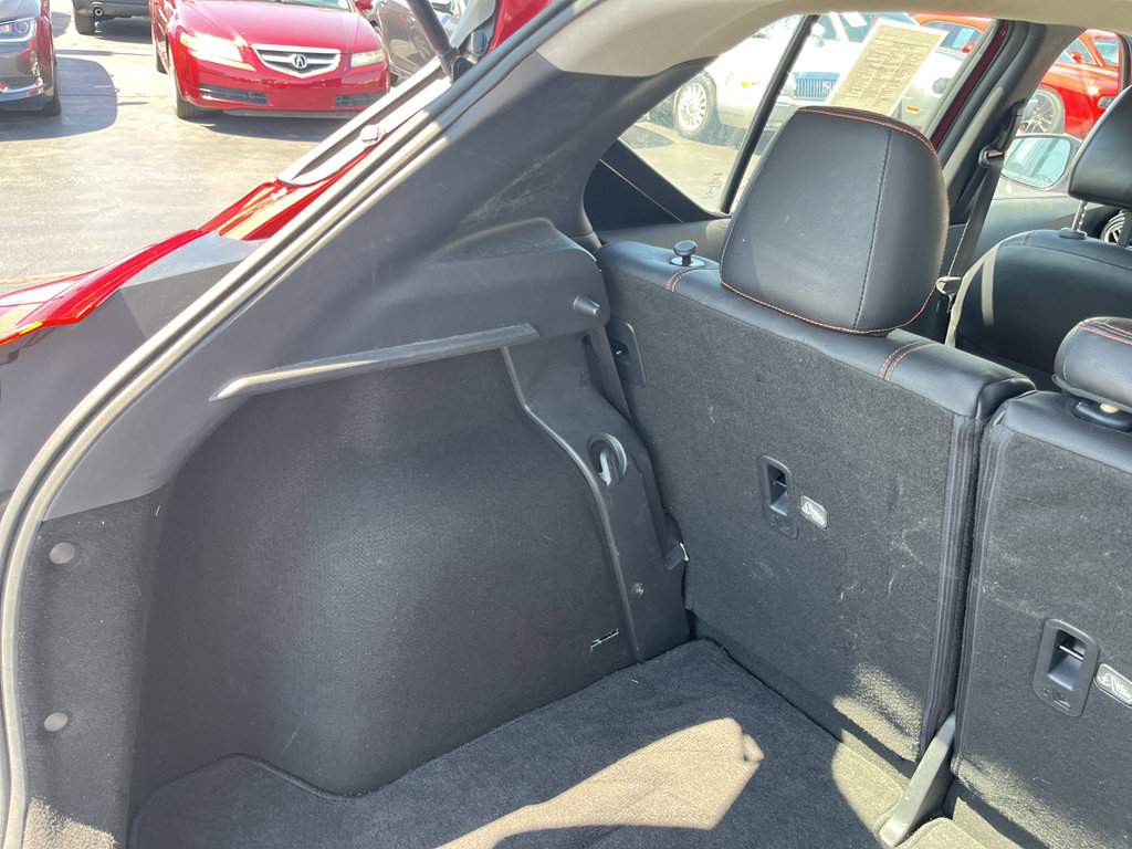 Used 2019 Nissan Kicks SR w/ SR Premium Package image 26