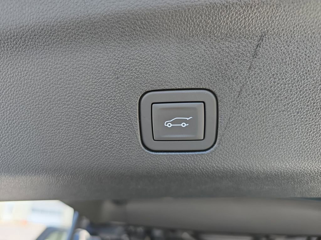 New 2026 Chevrolet Tahoe Premier image 13