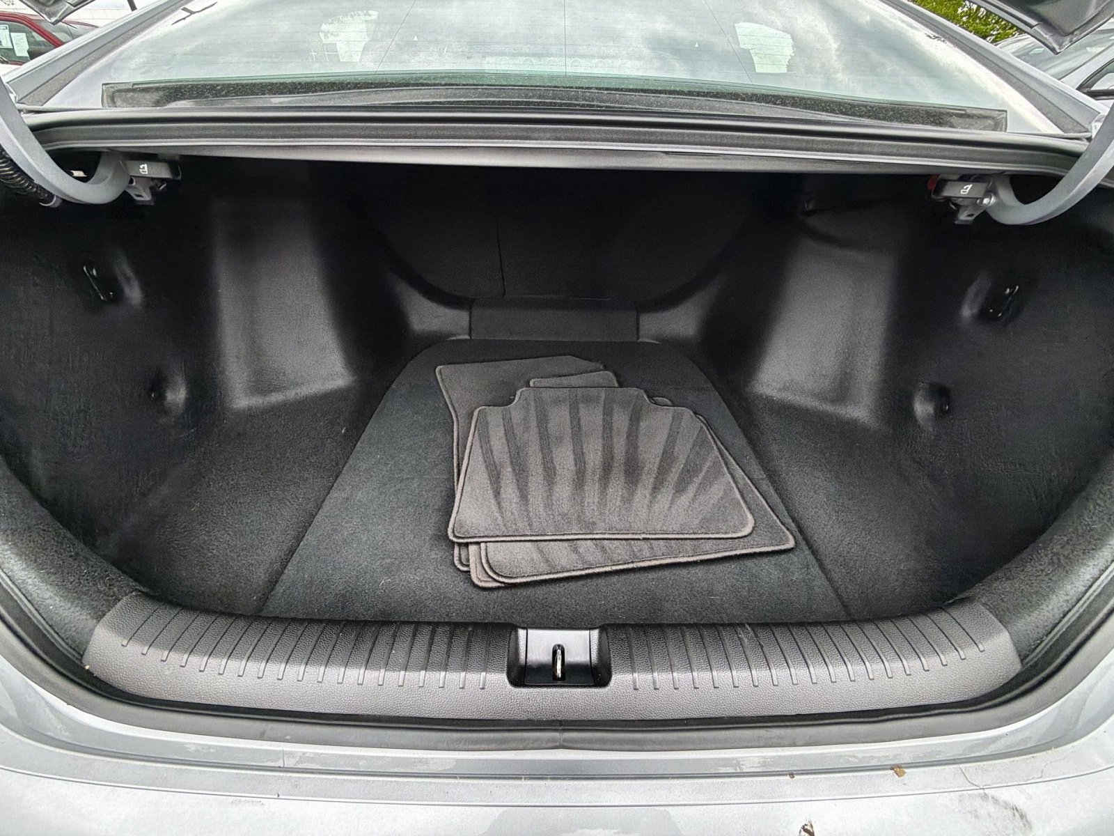Used 2023 Honda Accord Sport image 32