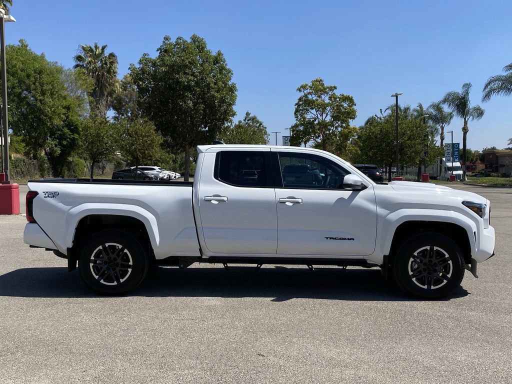 Certified 2026 Toyota Tacoma TRD Sport w/ TRD Sport Upgrade Package AWD/4WD image 45