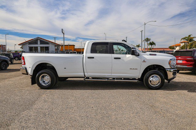Used 2023 RAM 3500 Big Horn w/ Level 1 Equipment Group image 3