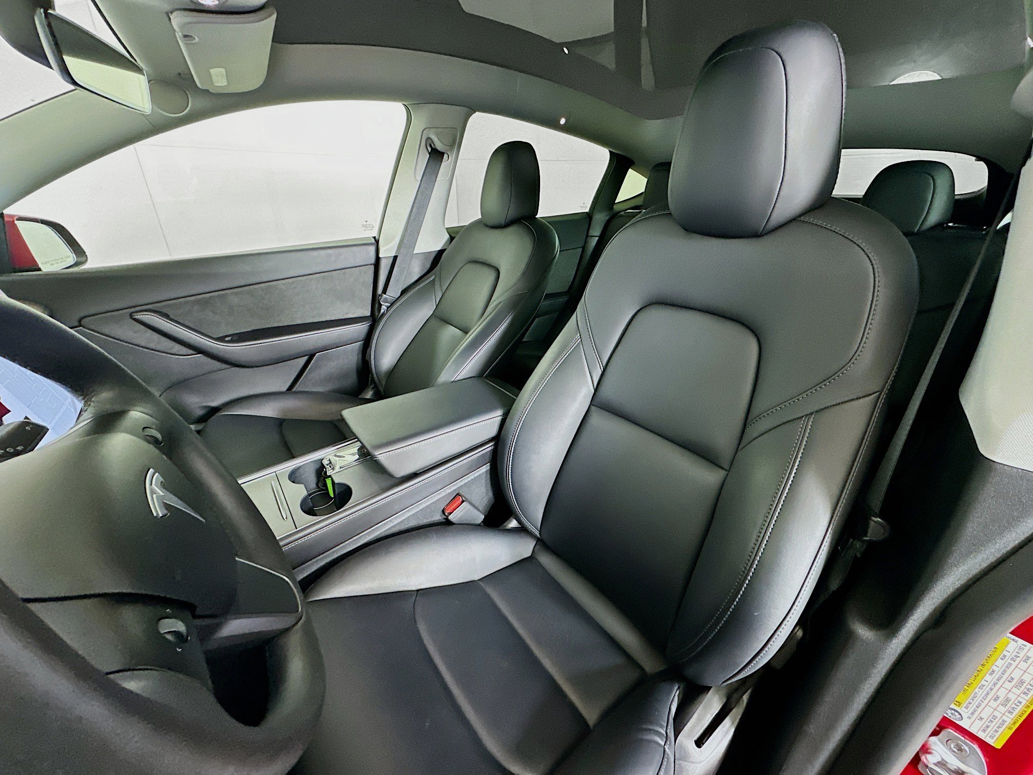 Used 2022 Tesla Model Y Performance image 13