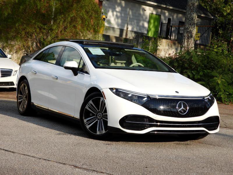 Used 2022 Mercedes-Benz EQS 450+ Sedan image 11