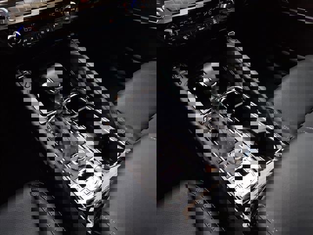 Used 2025 Kia Telluride S image 17