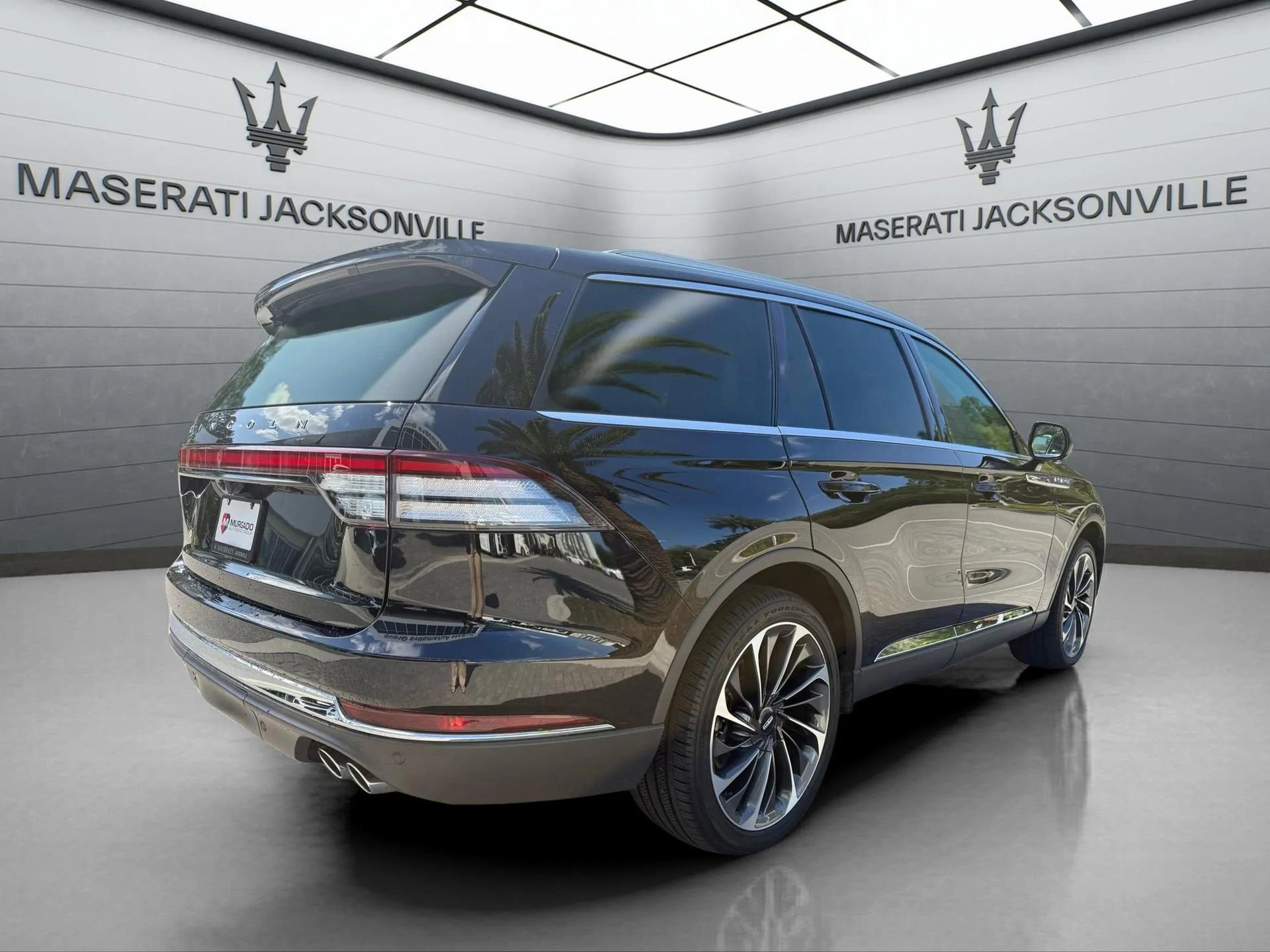 Used 2025 Lincoln Aviator Reserve w/ Illumination Package image 14