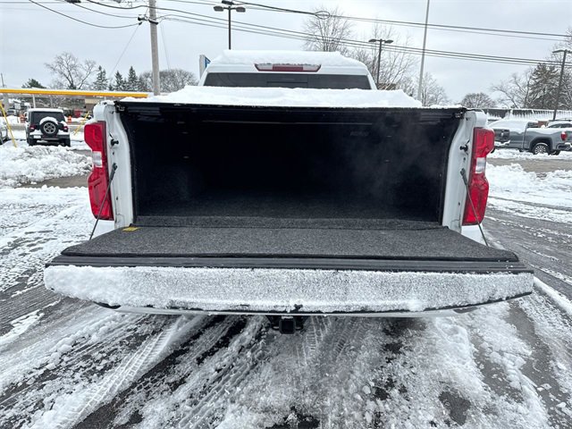 Used 2022 Chevrolet Silverado 1500 RST w/ Convenience Package II image 24