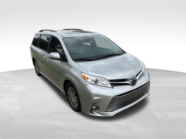 Used 2020 Toyota Sienna XLE FWD 360° Tour