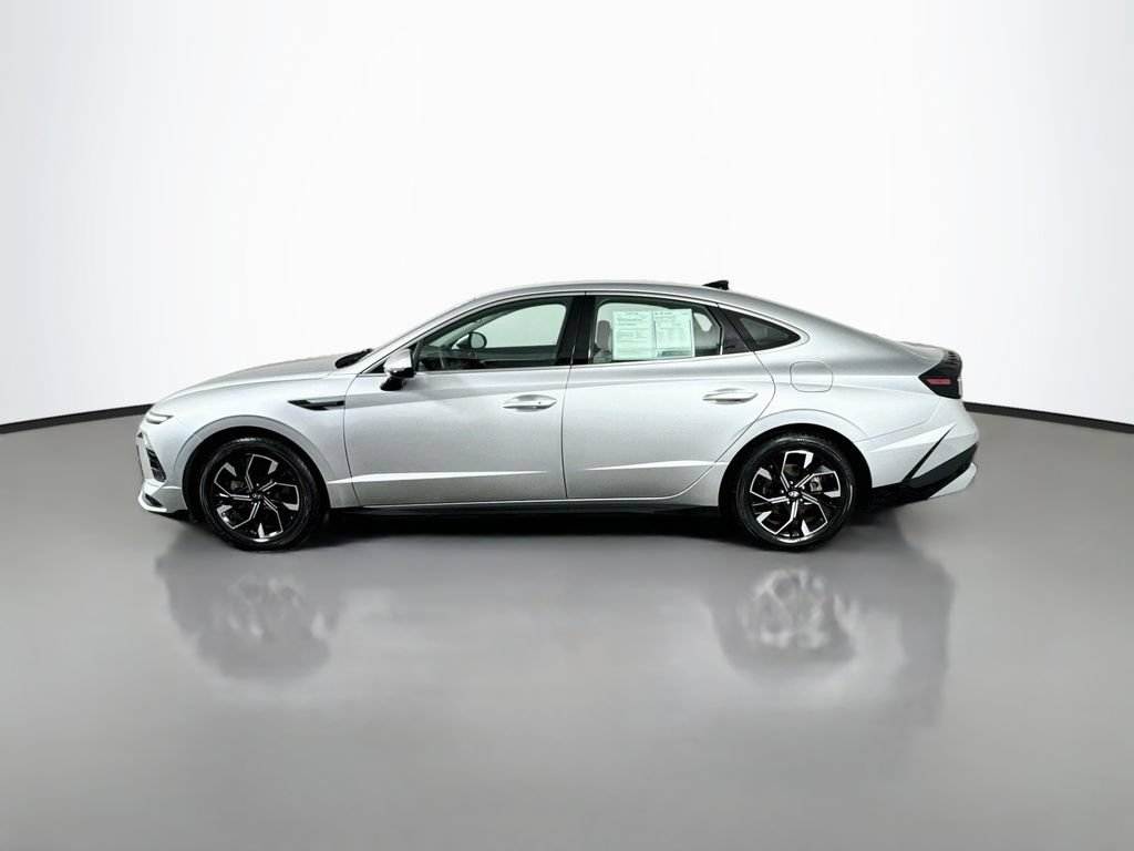 Used 2024 Hyundai Sonata SEL FWD image 5