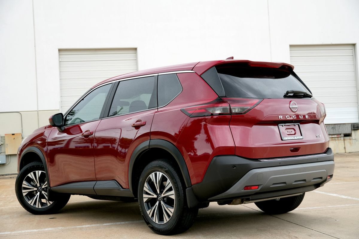 Used 2023 Nissan Rogue SV FWD image 4