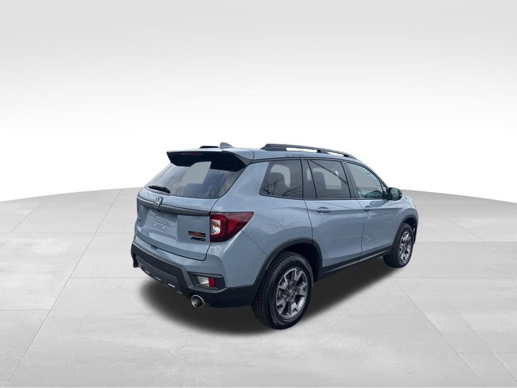 Certified 2023 Honda Passport TrailSport image 5