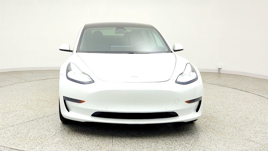 Used 2021 Tesla Model 3 Standard Range Plus RWD image 2