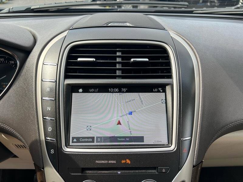 Used 2018 Lincoln MKX Reserve w/ Lincoln MKX Climate Package AWD/4WD image 14