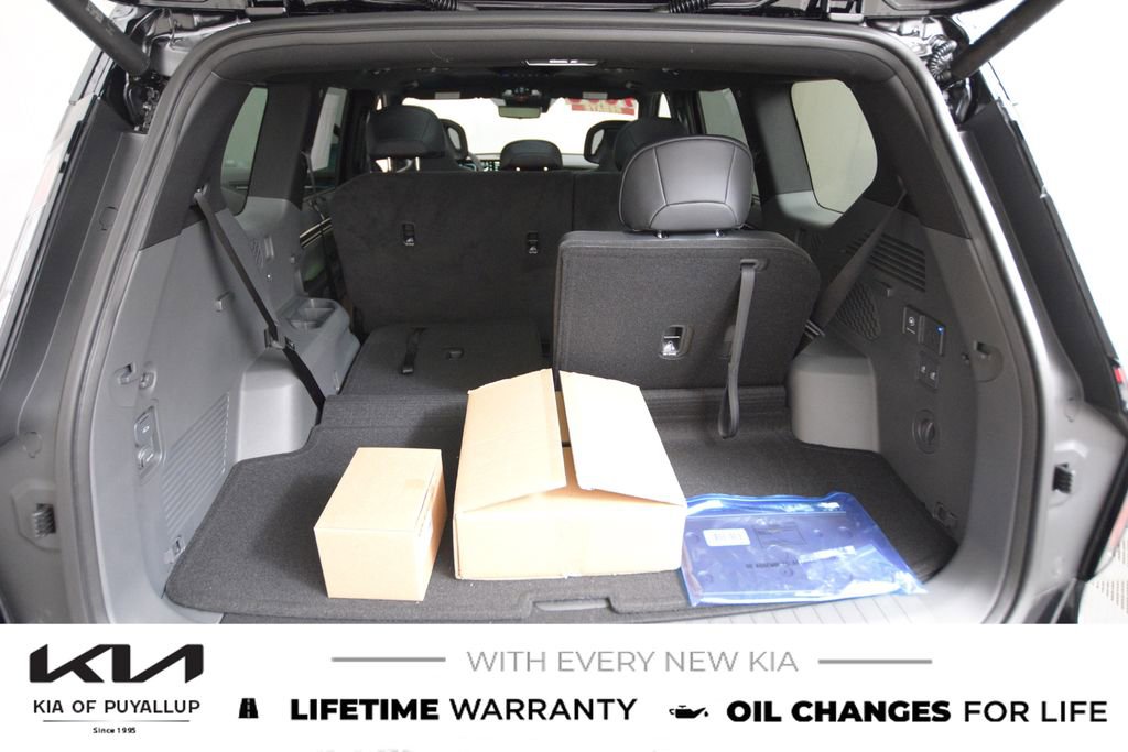 New 2026 Kia EV9 Land w/ Nightfall Edition Package image 19