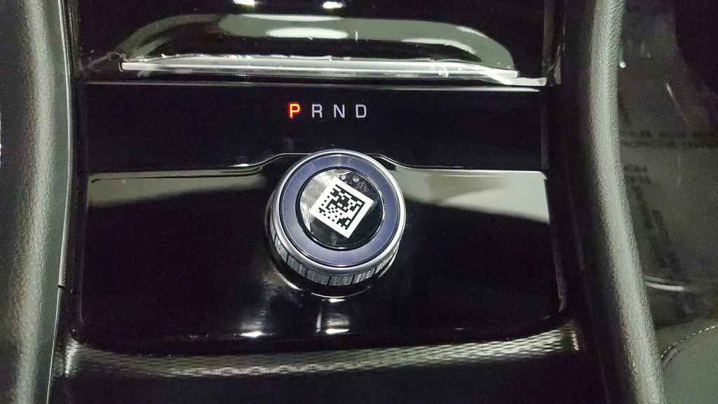 Used 2025 Jeep Grand Cherokee L Laredo image 28