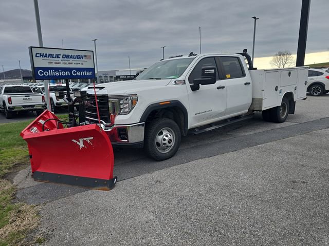 Used 2022 GMC Sierra 3500 Pro w/ Convenience Package AWD/4WD image 2