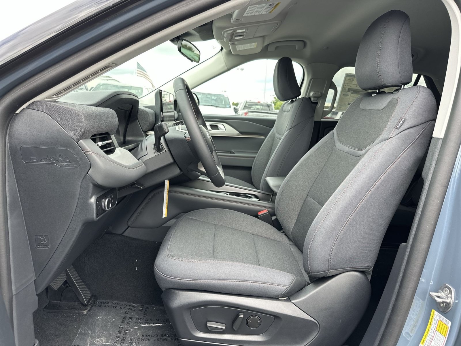 New 2026 Ford Explorer Active AWD/4WD image 14