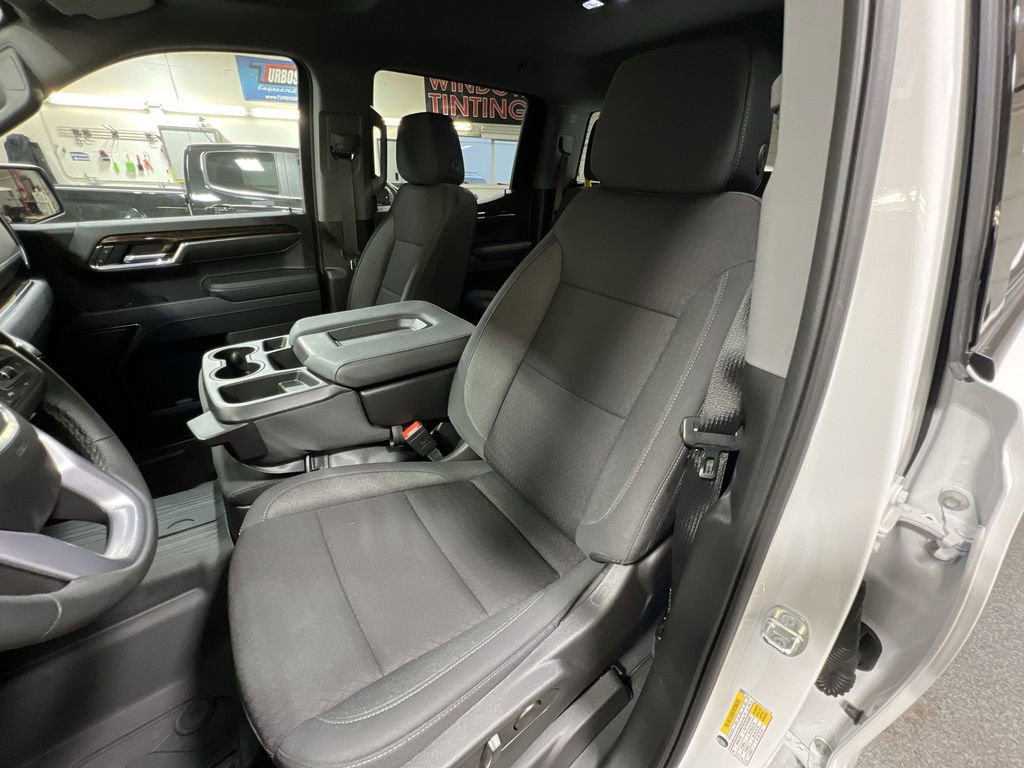 New 2024 GMC Sierra 1500 Elevation w/ LPO, Elevation Black Package image 18