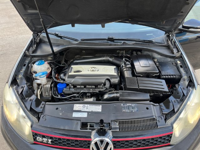 Used 2011 Volkswagen GTI 4-Door FWD image 23