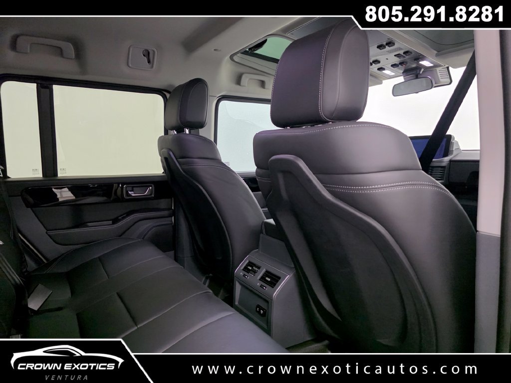 Used 2024 INEOS Grenadier Station Wagon AWD/4WD image 16