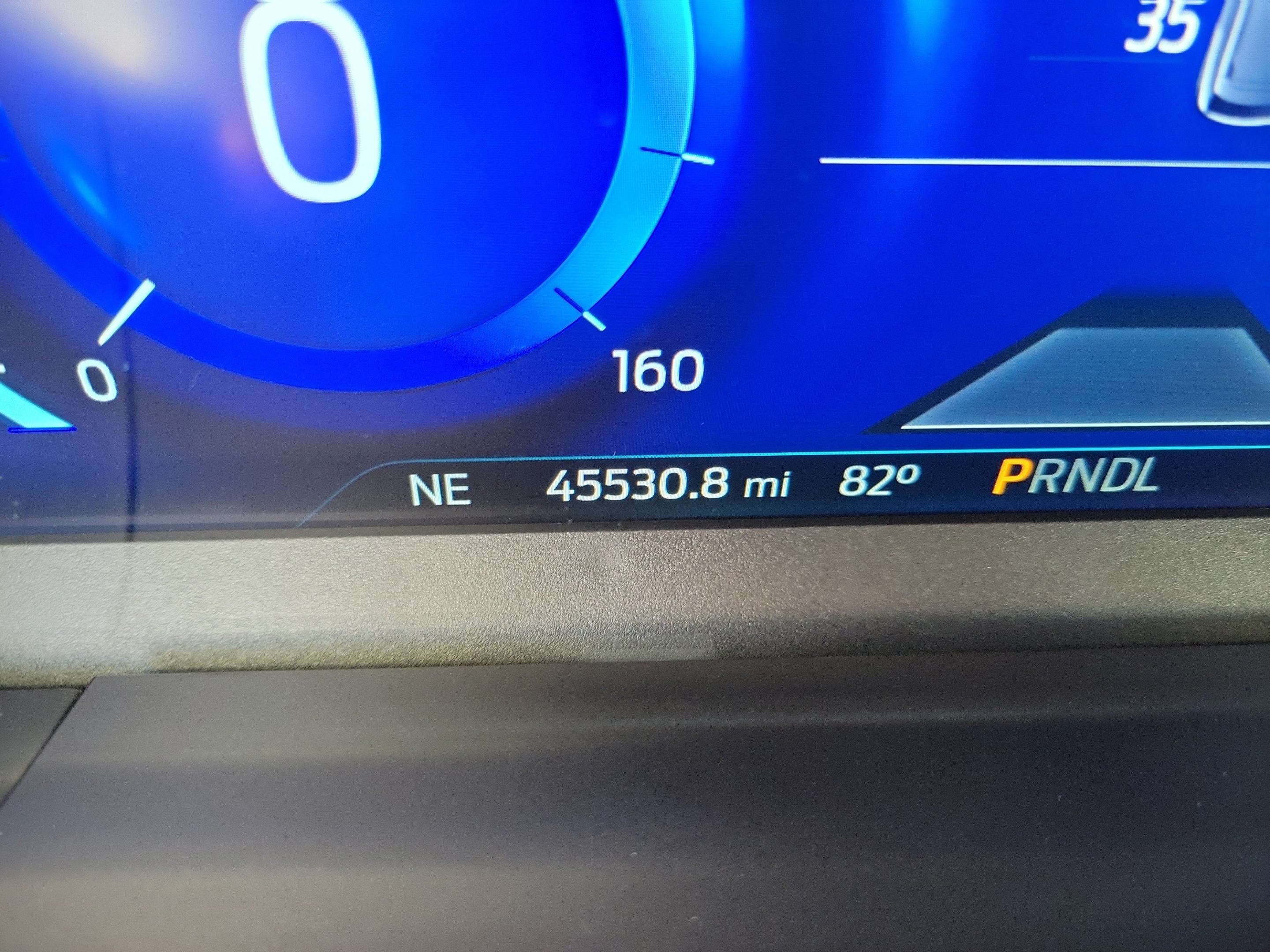 Used 2020 Ford Escape Titanium FWD image 16