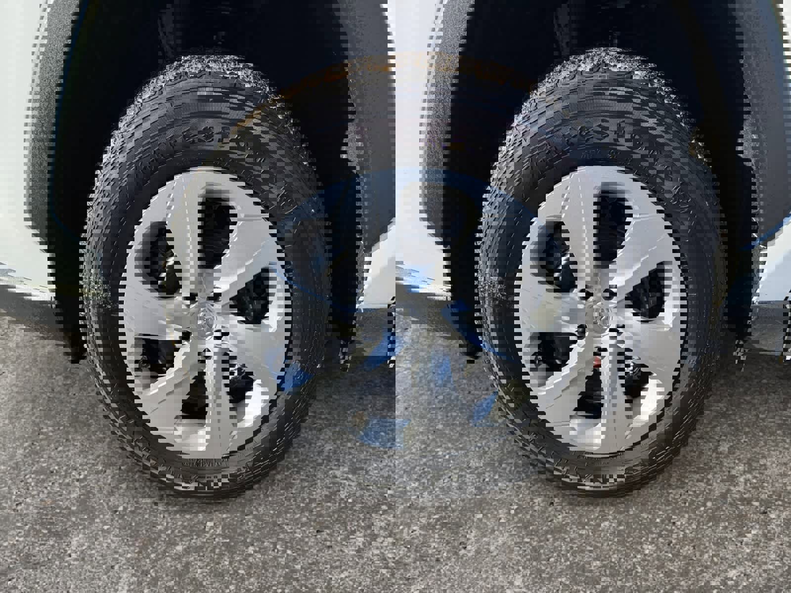 Used 2024 Toyota RAV4 LE image 13