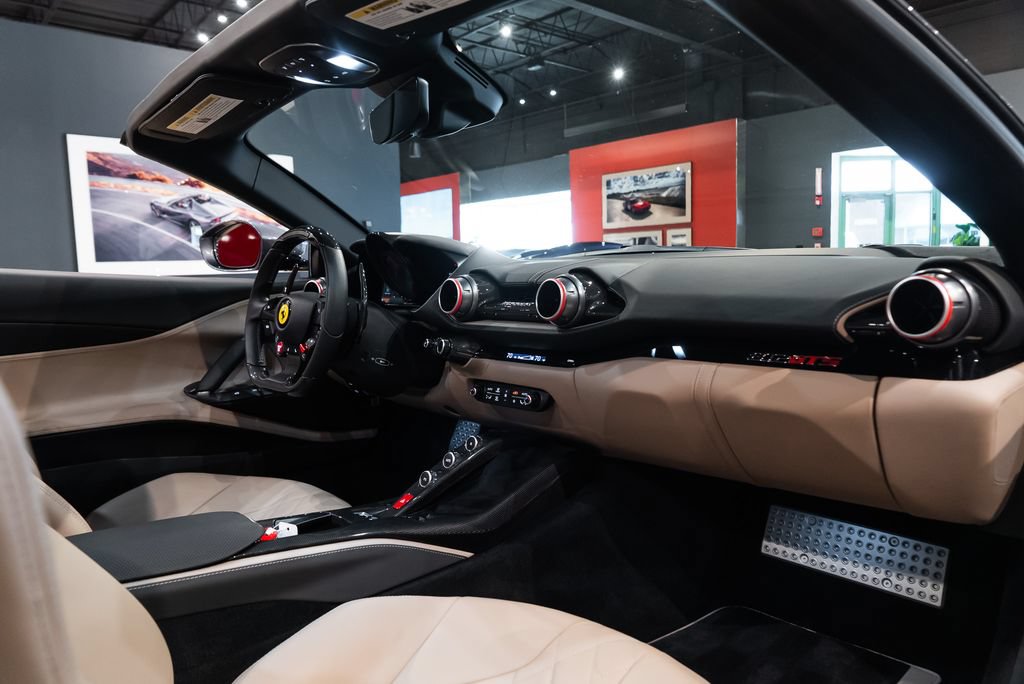 Certified 2021 Ferrari 812 GTS RWD image 45