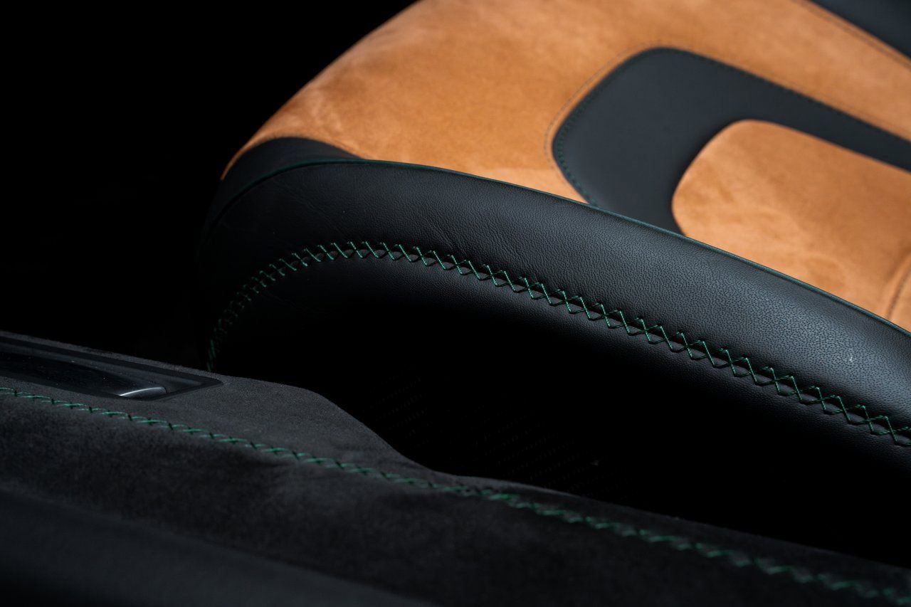 Used 2021 Lamborghini Sian Roadster image 22