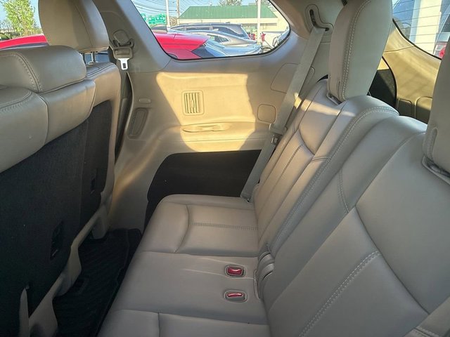 Used 2019 Nissan Pathfinder SL image 13