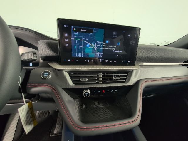 New 2026 Ford Explorer ST-Line w/ ST-Line Street Pack image 18