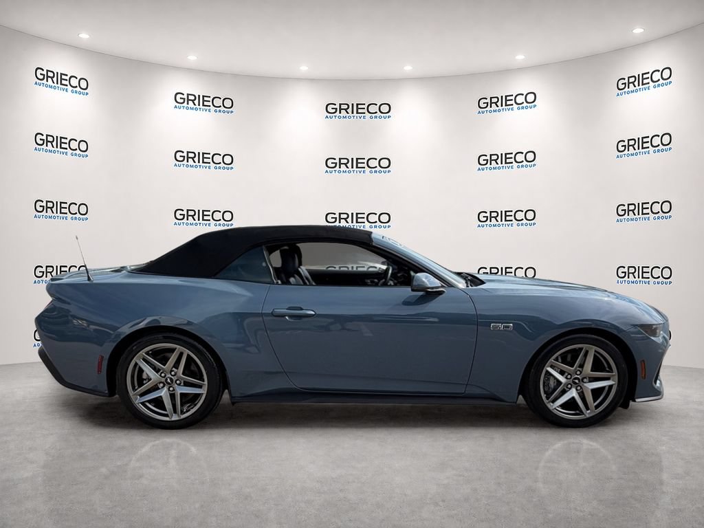 Used 2025 Ford Mustang GT Premium RWD image 8