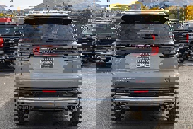 Used 2025 GMC Acadia Denali w/ LPO, Floor Liner Package image 4