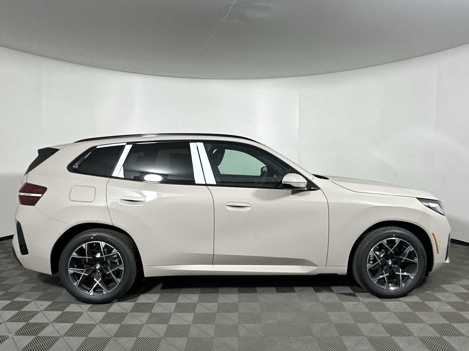 New 2026 BMW X3 xDrive30 w/ M Sport Package image 8