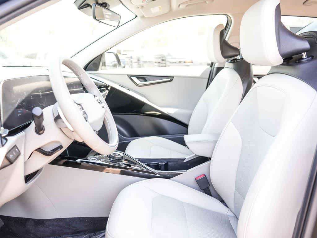 Used 2023 Kia Niro Wind FWD image 17