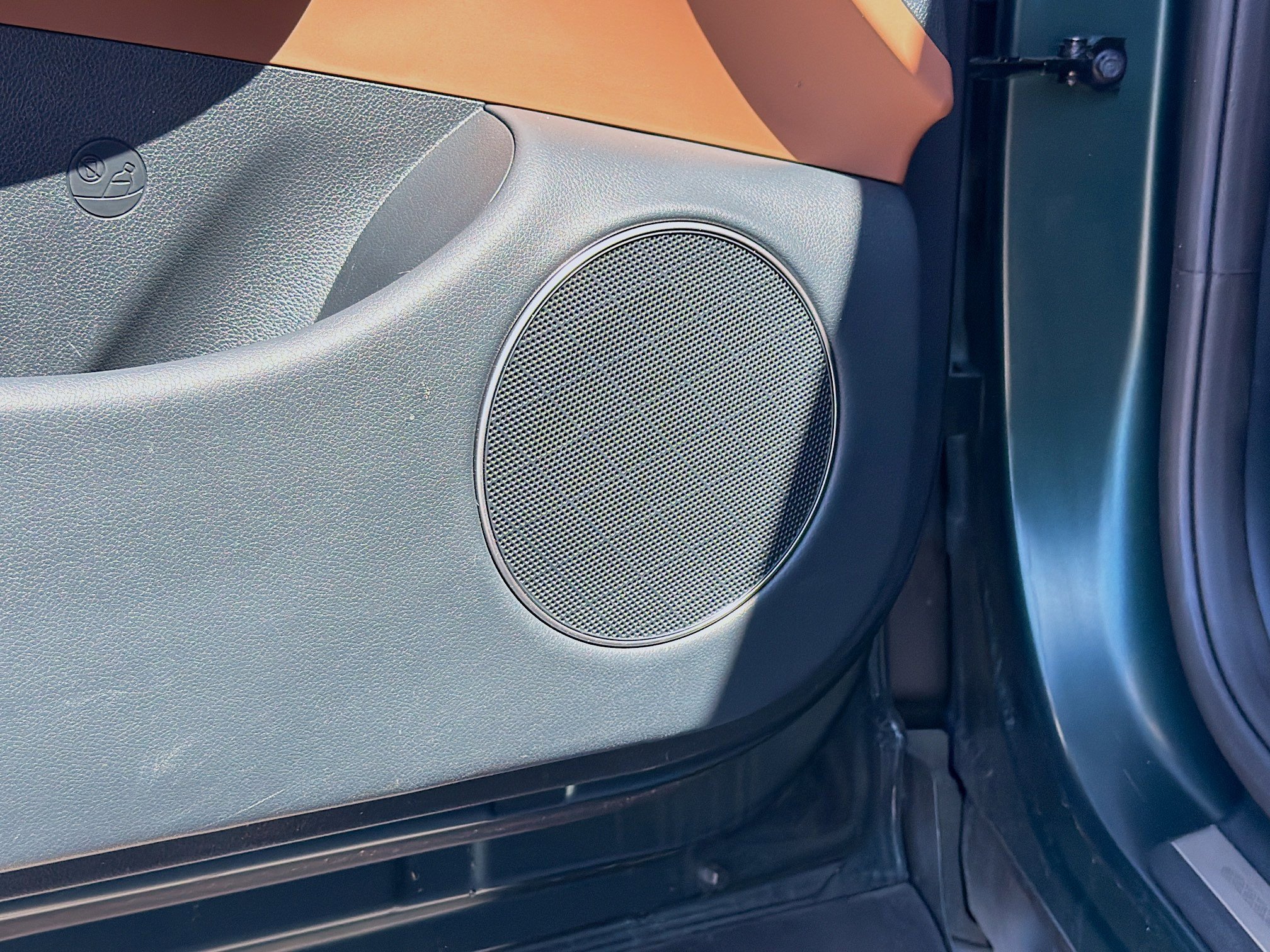 Used 2024 Genesis GV70 2.5T w/ Advanced Package image 24