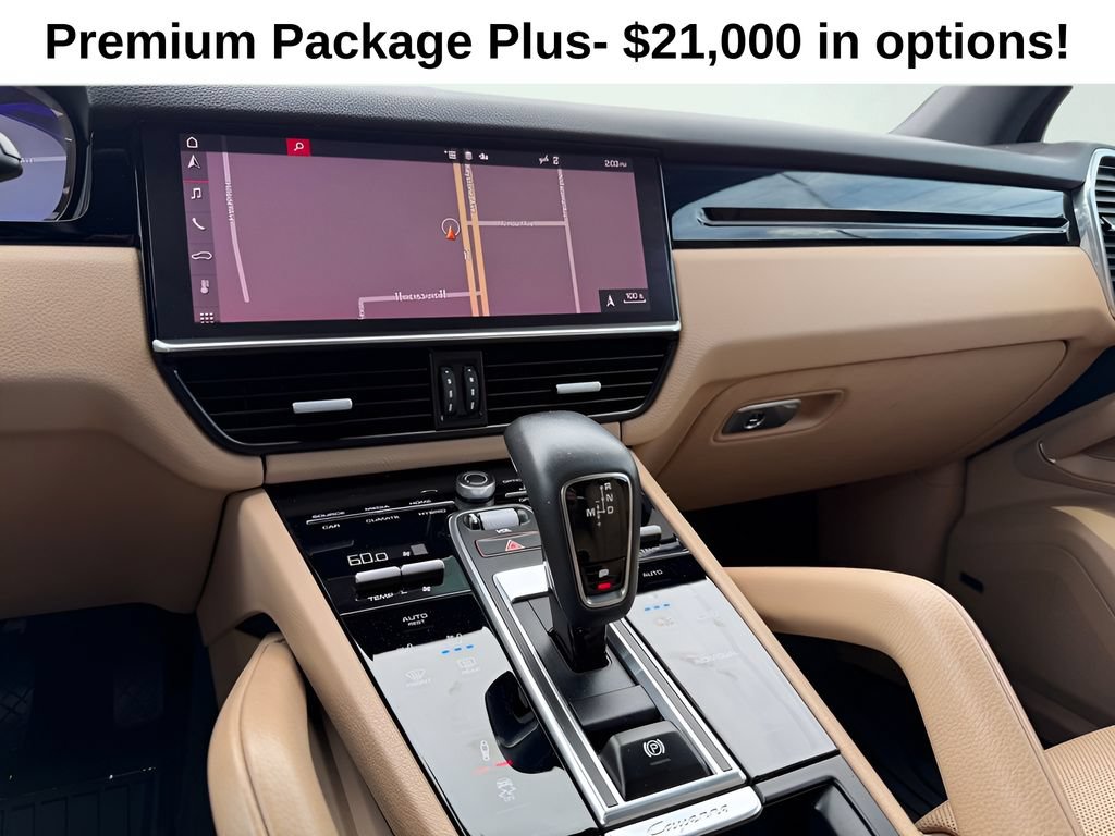 Used 2020 Porsche Cayenne E-Hybrid w/ Premium Plus Package AWD/4WD image 46