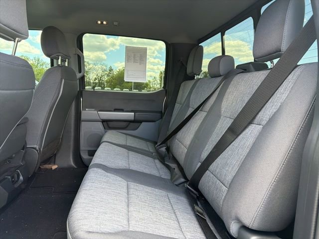 Used 2023 Ford F250 XL w/ STX Appearance Package AWD/4WD image 16
