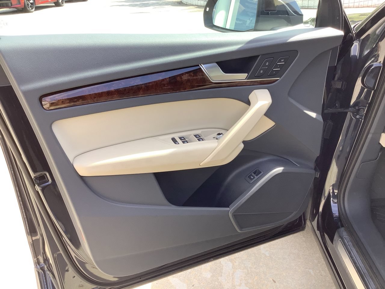 Used 2018 Audi Q5 2.0T Premium Plus AWD/4WD image 19