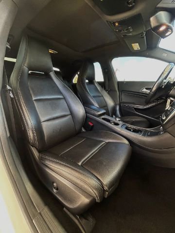 Used 2018 Mercedes-Benz CLA 250 image 9
