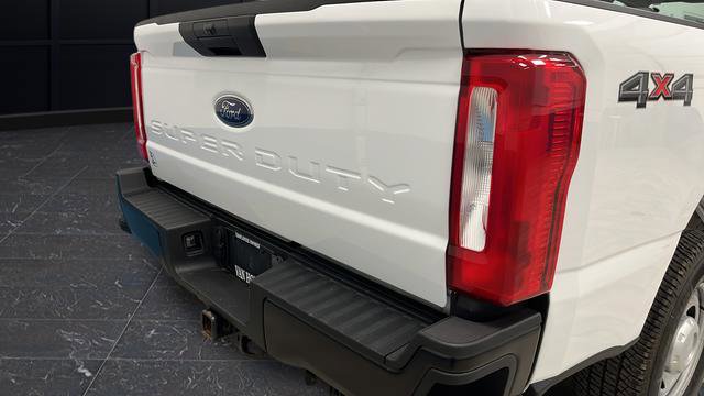 Used 2023 Ford F250 XL AWD/4WD image 31