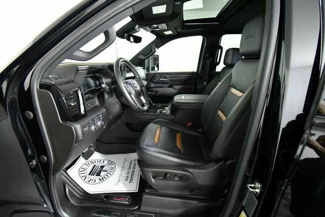 Used 2024 GMC Sierra 2500 AT4 w/ AT4 Premium Plus Package image 5